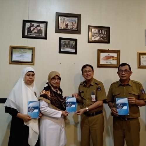 Penyerahan Hasil Luaran Penelitian PUPT Skim Penelitian Terapan