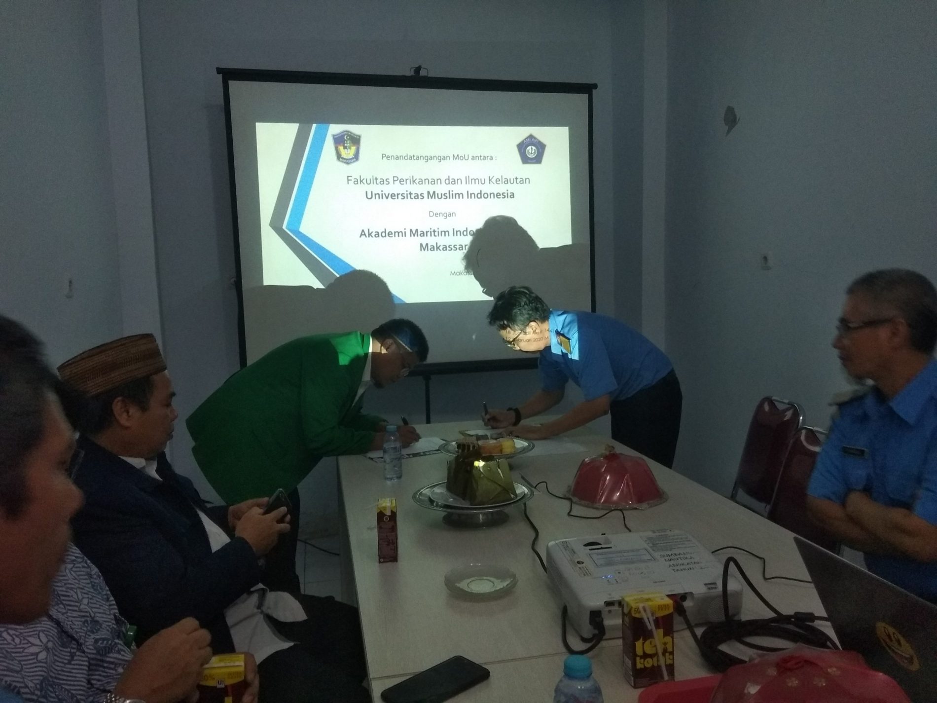 Penandatanganan MOu Fakultas Perikanan dan Ilmu Kelautan UMI dengan Akademi Maritim Indonesia AIPI Makassar