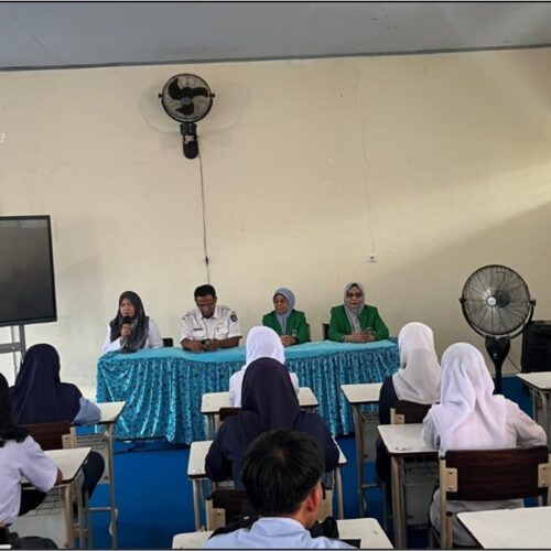 Kegiatan Sosialisasi dan Silaturahmi Fakultas Perikanan dan Ilmu Kelautan Universitas Muslim Indonesia (FPIK UMI) di SMK Negeri 9 Makassar
