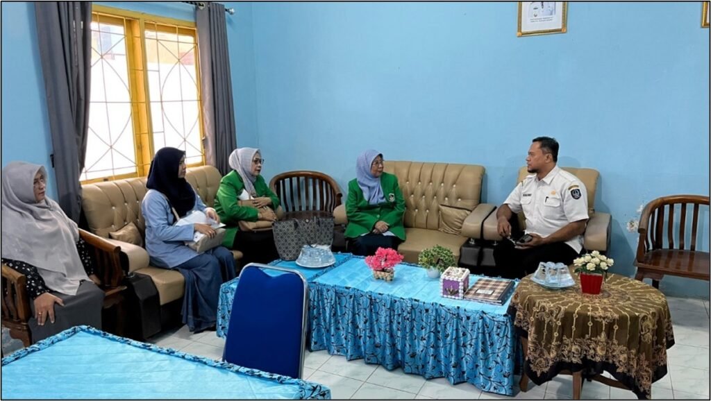 Kegiatan Sosialisasi dan Silaturahmi Fakultas Perikanan dan Ilmu Kelautan Universitas Muslim Indonesia (FPIK UMI) di SMK Negeri 9 Makassar