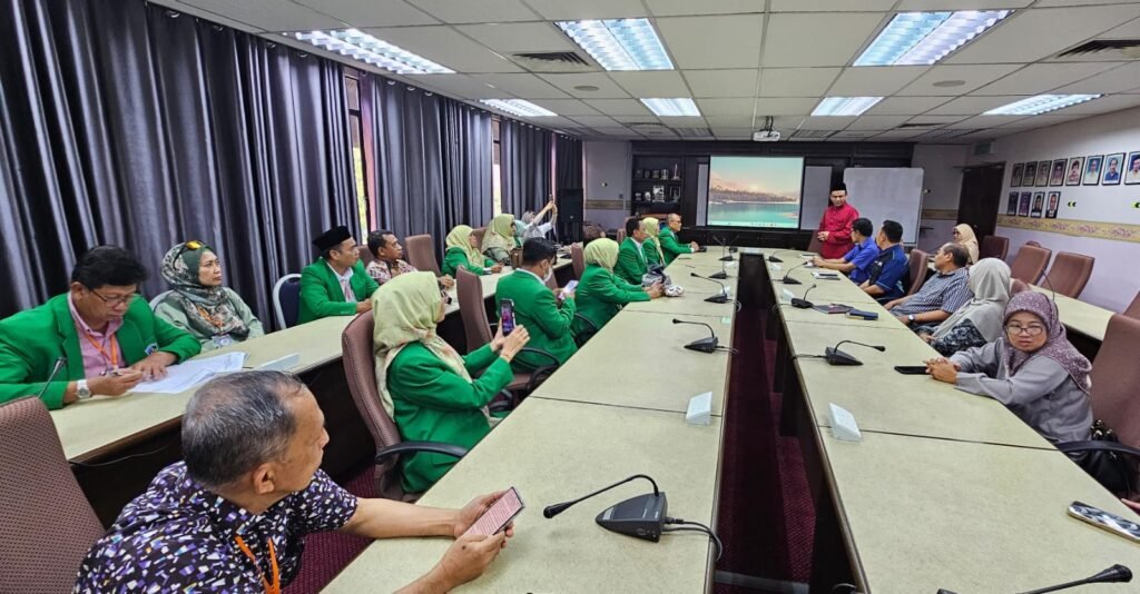 Kerjasama Bidang Kelautan, FPIK UMI Benchmarking ke Fakulti Sains dan Teknologi UKM