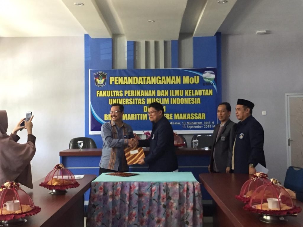 Penandatanganan MoU Fakultas Perikanan dan Ilmu Kelautan UMI dengan BMKG Paotere Maritim Makassar